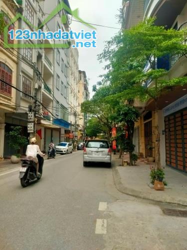 BÁN NHÀ HOÀNG QUỐC VIỆT, PHÂN LÔ, ÔTÔ TRÁNH, VỈA HÈ KINH DOANH, DT 52M2 GIÁ 17 TỶ 100 - 3