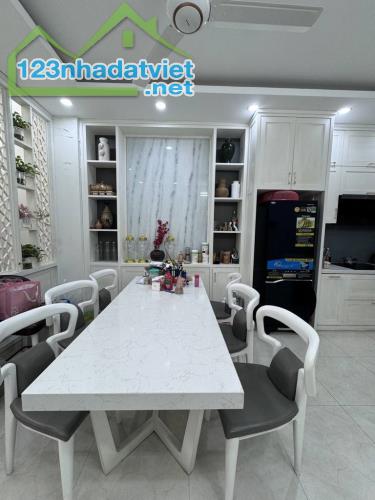 Nhà 6t phố Yên Bình, Văn Quán – 42m², thang máy- giá đẹp - 2