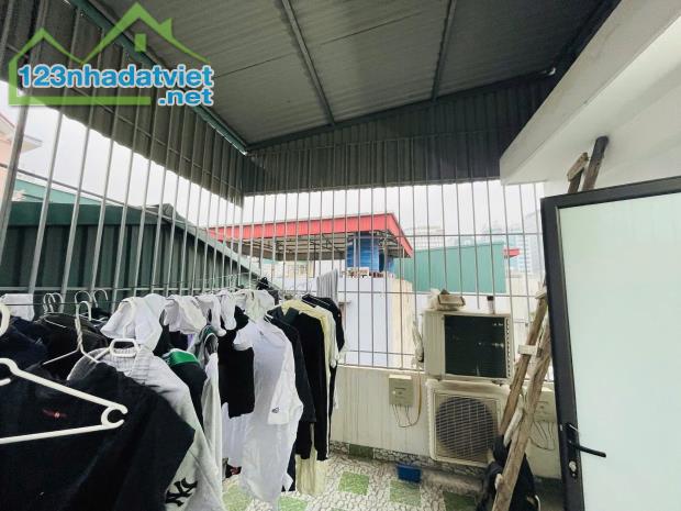 Hạ 500tr nhà Trần Thái Tông Cầu Giấy ngõ to gần phố 33m2 5T MT 6.76m đủ công năng ở luôn - 4