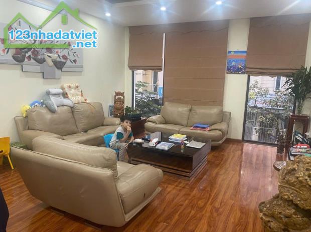 Bán nhà Ngụy Như Kon Tum, Chủ nhà lập trình viên FPT, 54m², giá 20 tỷ 6