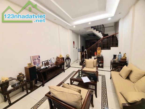 Bán nhà Ngụy Như Kon Tum, Chủ nhà lập trình viên FPT, 54m², giá 20 tỷ 6 - 3