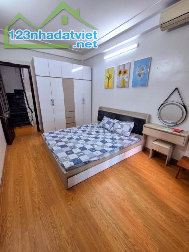 BÁN NHÀ NGÕ 135 ĐỘI CẤN – TRUNG TÂM BA ĐÌNH – NHÀ ĐẸP FULL NỘI THẤT – GIÁ 7.5 TỶ - 2