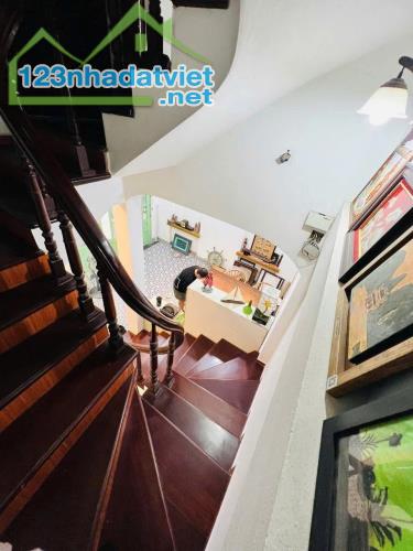 Nhà Trương Công Giai Cầu Giấy gần phố ngõ to 3T 38m MT 7m 3 mặt thoáng nội thất đẹp ở ngay - 3