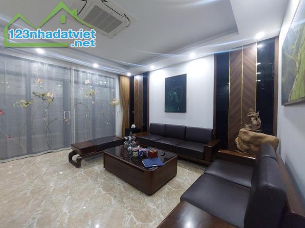 Nhà Dân Xây Phố Nguyễn Văn Cừ Long Biên, 115m2, mặt tiền rộng, gần cầu chương dương, 27 tỷ - 3