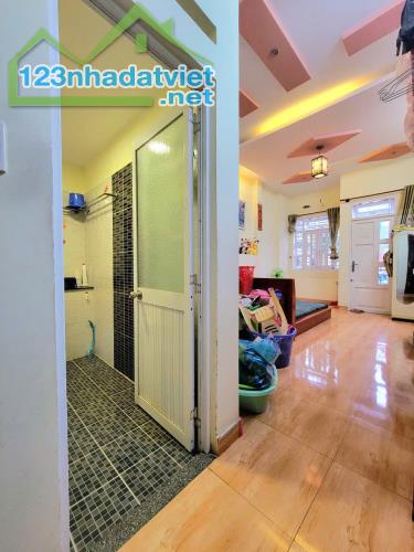 MẶT TIỀN DUY TÂN - P15 PHÚ NHUẬN - CHÍNH CHỦ GẤP BÁN - NHÀ 4 TẦNG BTCT - 9.2 TỶ - TL TỐT - 2