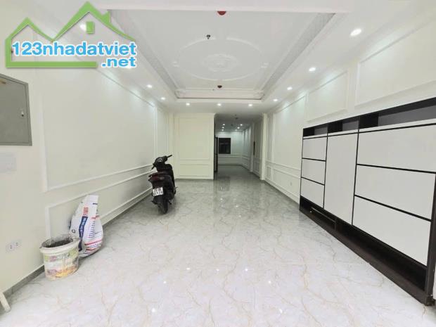 BÁN NHÀ MẶT NGÕ SÁT PHỐ 18 tỷ 55m 8 TẦNG MT 4m THANG MÁY CÁCH 1 NHÀ RA PHỐ ĐỘI CẤN BA ĐÌNH - 1