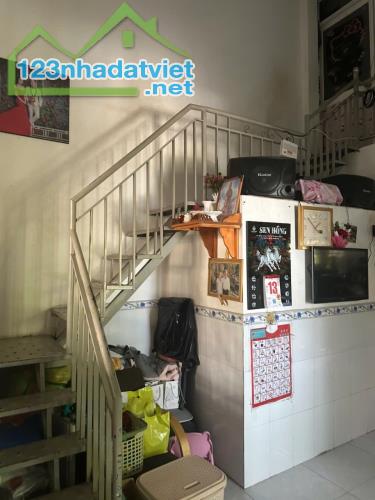Bán đất tặng nhà Hẻm 6m 182 Lã Xuân Oai, Tăng Nhơn Phú A, 200m2, ngang 10m, chỉ 11 tỷ 999 - 3