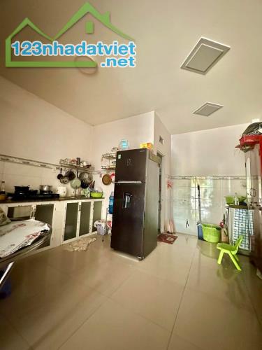 NHÀ 4.1x22m GIÁ SIÊU TỐT CHỈ 3.6 TỶ, HẺM XE HƠI, GẦN CHỢ MINH PHÁT - 2