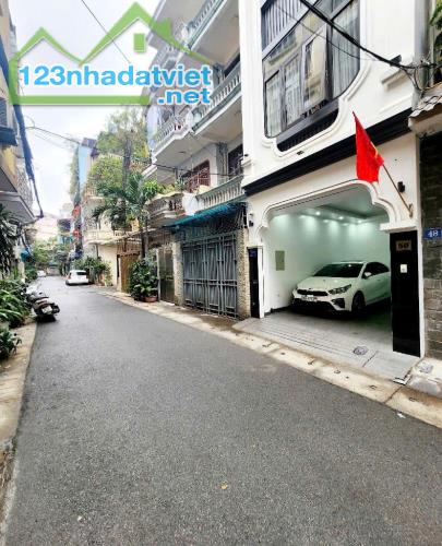 Phân Lô Giảng Viên ĐH Kinh Tế Quốc Dân phố Trần Đại Nghĩa Đồng Tâm HBT .DT 80m2 ô tô vào