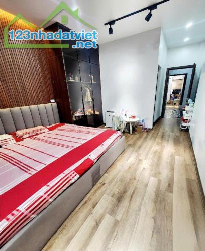 Phân Lô Giảng Viên ĐH Kinh Tế Quốc Dân phố Trần Đại Nghĩa Đồng Tâm HBT .DT 80m2 ô tô vào - 3