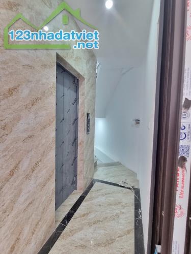 Cho thuê nhà Phố Thái Hà 4 tầng x 50m2, 4 PN, 24 Triệu KD onlin, Văn Phòng, Kho - 1