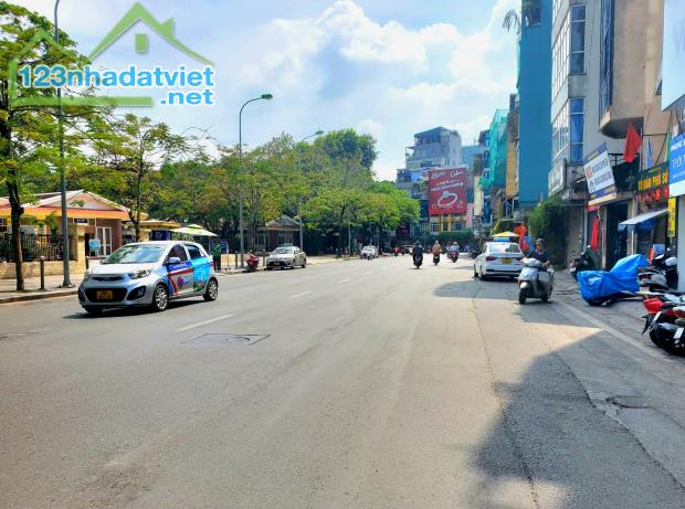 💥Bán nhà Ngọc Hà, Ba Đình - gần phố, mặt tiền rộng thoáng ‐ 75m2, 3 tầng, giá 12.5 tỷ