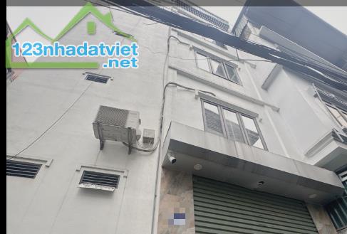 💥 Bán gấp nhà Trần Thái Tông - 8,x tỷ, gần phố, dân xây, mặt tiền khủng.
