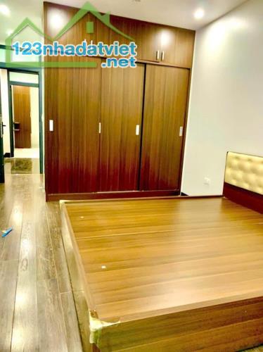Cực hiếm. Bán nhà Khương Trung, Thanh Xuân. 42m2 x 5 Tầng. NGÕ THÔNG. Ô TÔ. Hơn 10 Tỷ. - 4
