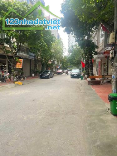 ❤️CHO THUÊ Nhà Võng Thị, Tây Hồ, DT 80m, 6 tầng, MT 4m, NHÀ ĐẸP, Ô TÔ