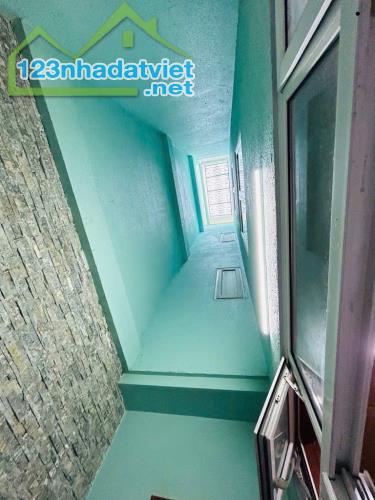 Bán gấp nhà đẹp ở ngay khu Đường số Q.7, xe hơi ngủ nhà, 120m2, ngang 6m, SHR, chỉ 24 tỷ. - 3