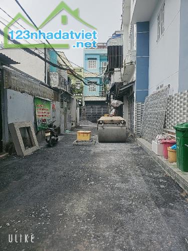 BÁN NHÀ MỚI  5.5 TỶ, HXH, 4 TẦNG, HOÀN CÔNG ĐỦ, NGAY ĐỖ NHUẬN, SƠN KỲ,TÂN PHÚ