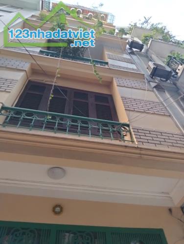 Bán Nhà Phố Thái Thịnh 60 m2 x 5 tầng MT 4.3 m K/Doanh Ô Tô TRánh Quận Đônga Đa