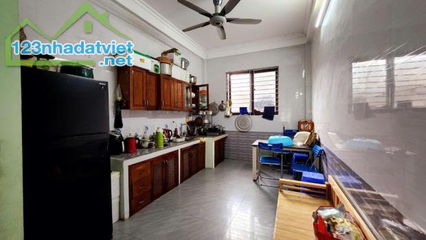 CHO THUÊ NHÀ NGUYÊN CĂN 3 TẦNG TẠI LA KHÊ , HÀ ĐÔNG, HÀ NỘI - 2