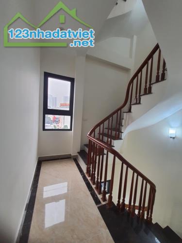 Chính chủ gửi bán nhà p La Khê, Hà Đông 47m 5 tầng Thang Máy ô tô, Kdoanh, chỉ hơn 13 tỷ - 2
