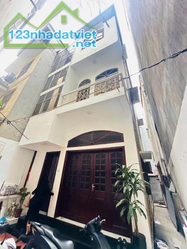 ĐƯỜNG LÁNG - MỘT NHÀ RA PHỐ - MẶT TIỀN RỘNG SỔ VUÔNG - CHÍNH CHỦ CẦN BÁN - 85M² NHỈNH 9 TỈ