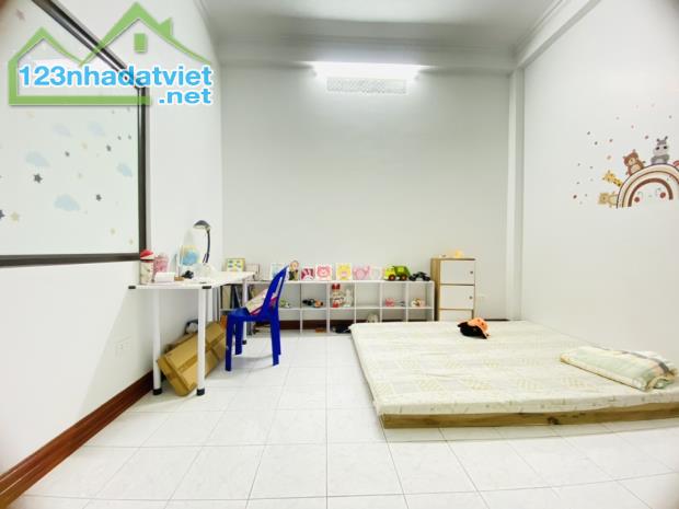 💥Nhà Đẹp Thái Thịnh, Vị Trí Đẹp 20m Ra Mặt Phố, Lô Góc 2 Thoáng, DT 36/43T2, 4 Tầng - 2