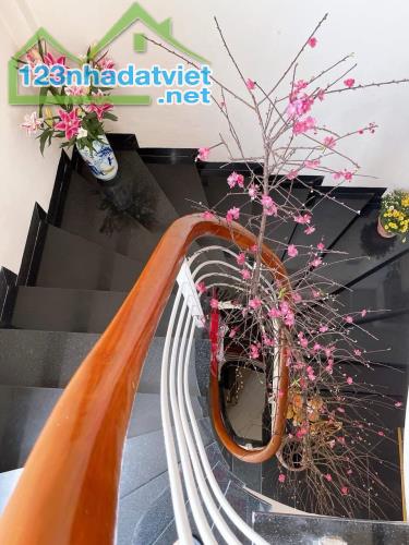 CẦU GIẤY - 45M x 5T - MT 5.15M - GARRA Ô TÔ VÀO NHÀ ❗️