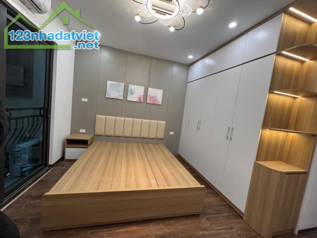 BÁN NHÀ LÔ GÓC 2 MẶT THOÁNG – THANG MÁY – FULL NỘI THẤT – TRẦN KHÁT CHÂN – GIÁ 8.65 TỶ - 2