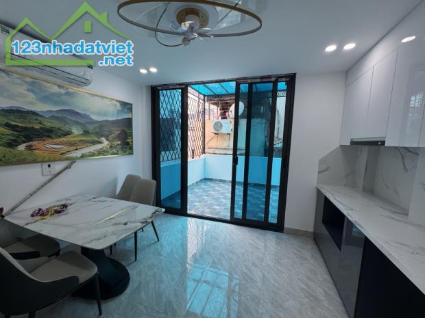 BÁN NHÀ LÔ GÓC 2 MẶT THOÁNG – THANG MÁY – FULL NỘI THẤT – TRẦN KHÁT CHÂN – GIÁ 8.65 TỶ - 5