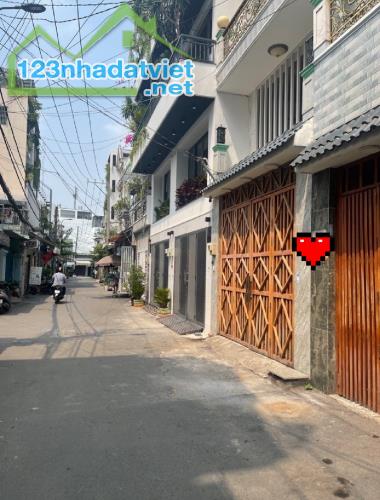 Nhà 4 tầng mới tinh tặng full nội thất,p9 Gò Vấp