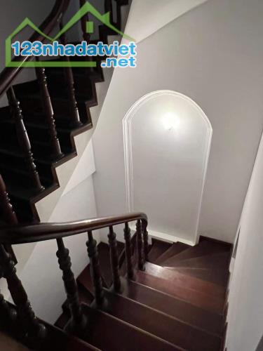 NGUYỄN CHÍ THANH.- PHÂN LÔ CÁN BỘ - 2 THOÁNG - Ô TÔ ĐỖ CỬA - NGÕ THÔNG - 55M² NHỈNH 14 TỈ - 4