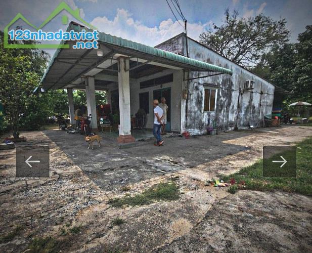 BÁN NHÀ MẶT PHỐ TÂN HIỆP, HÓC MÔN - 1500M2 - GIÁ 14 TỶ - SỔ HỒNG CHÍNH CHỦ