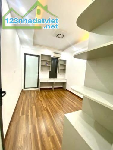 SIÊU PHẨM TẦM GIÁ TẠI BÁT KHỐI – NHÀ 5 TẦNG – 36m - Ô TÔ VÀO – NGÕ THÔNG – GẦN CHỢ - 1