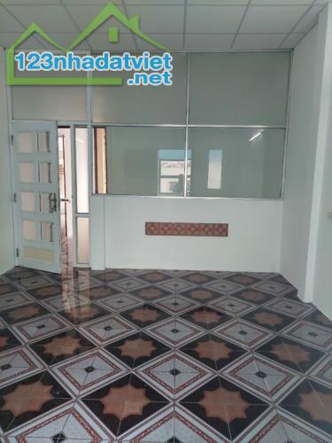Bán gấp nhà 3 tấm, 52M, Phú Thọ Hòa gần chợ vải, SHR, 5,95 tỷ - 2