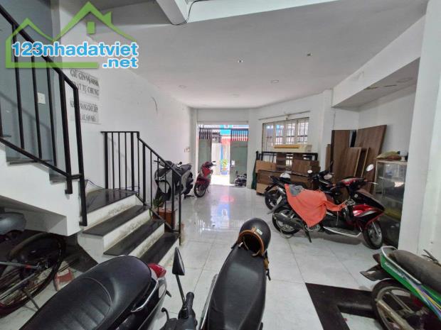 BÁN NHÀ 3 TẦNG – TRẦN XUÂN SOẠN, Q7 – Ô TÔ ĐỖ CỬA – CHỈ NHỈNH 8 TỶ - 2