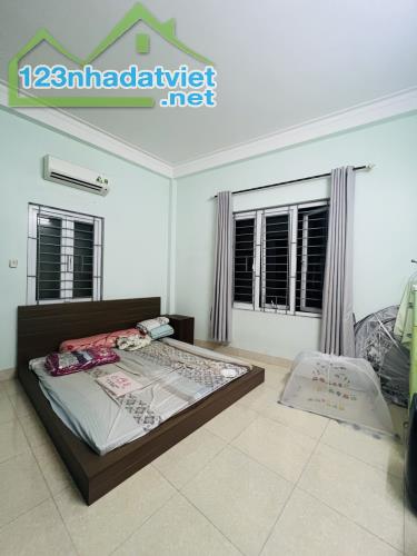 Bán nhà đường Lê Trọng Tấn thoáng sáng ô tô đỗ cửa dt 55m 5t mt 5m giá 6,55 tỷ - 4