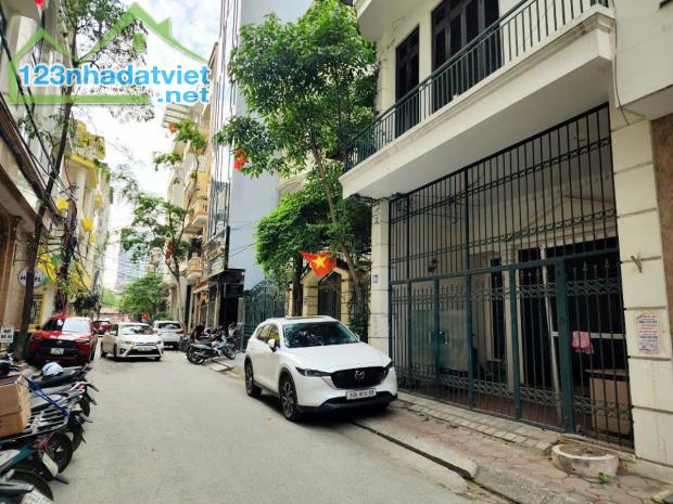 PHÂN LÔ TRUNG KÍNH💥CẦU GIẤY💥121M2 x 4T💥MT 5.7M💥45.5 TỶ💥Ô TÔ TRÁNH💥 KINH DOANH SẦM