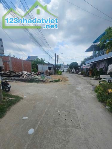 Giảm Sâu Sát giá Lô đất Vị Trí Đẹp Nằm ngay Tô Ký Hóc Môn Sổ Hồng Riêng 51m2 Giá 600triệu - 2