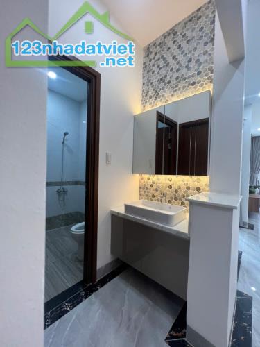BIỆT THỰ 112 M2, KHU DÂN CƯ TRẦN ANH, BẾN LỨC LONG AN, GIÁ 5,46 TỶ - 2