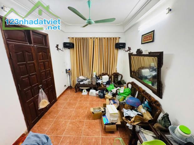 Bán Nhà P/Lô 2 Ô Tô Tránh Quận 2 Bà 130m2T MT8m Tặng GPXD9 Tầng 58 Tỷ Ngõ Huế. - 2