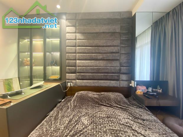 BÁN CĂN HỘ TẦNG 3 PHỐ TÔNG ĐẢN - DIỆN TÍCH 98M2 - GIÁ 12,2 TỶ - 2