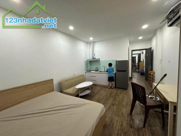 MẶT TIỀN KINH DOANH BIỆT THỰ TÂN QUY 
TRUNG TÂM Q7 BÊ TÔNG KIÊN CỐ 7 TẤM 
150 TRIÊU M2 - 2