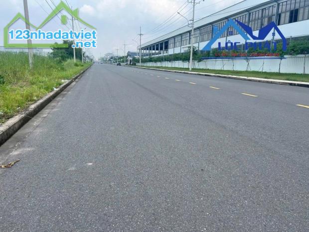 Cho thuê xưởng 1.000m2 giá chỉ 40 triệu gần KCN Long Đức-Long Thành-Đồng Nai