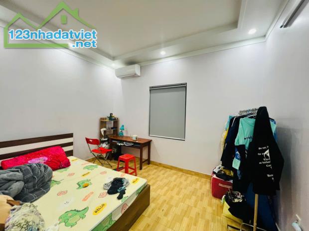 Bán nhà 2 tầng trung tâm tâm thị trấn An Dương 50m ngõ oto giá chỉ 1,6x tỷ  LH 0979087664
