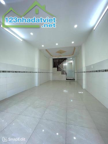 BÁN NHÀ MẶT TIỀN Sơn Kỳ, Tân Phú 4 tầng 100m2 (4x25). Nhà đẹp ở ngay. Giá chỉ 12,5 tỷ. - 3