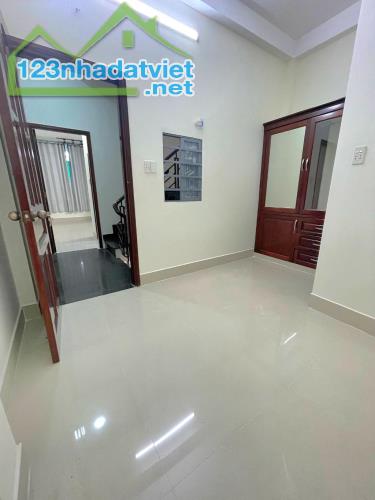 BÁN NHÀ MẶT TIỀN Sơn Kỳ, Tân Phú 4 tầng 100m2 (4x25). Nhà đẹp ở ngay. Giá chỉ 12,5 tỷ. - 1