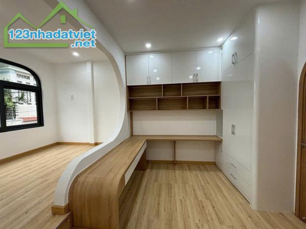 Bán gấp nhà đẹp - Đường số 8 – P11 – Gò Vấp – hẻm xe hơi – 4x13m – Giá 6.45Tỷ