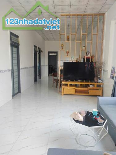 BÁN NHÀ 238 m2 HẺM ĐƯỜNG HOÀNG VĂN THỤ - THỊ TRẤN LIÊN NGHĨA -ĐỨC TRỌNG -LÂM ĐỒNG - 1