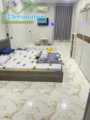 Ở NGAY! Bán Nhà 2 Tầng Xe Hơi Tránh Trường Sa, 35m2, 6 Tỷ TL - 1