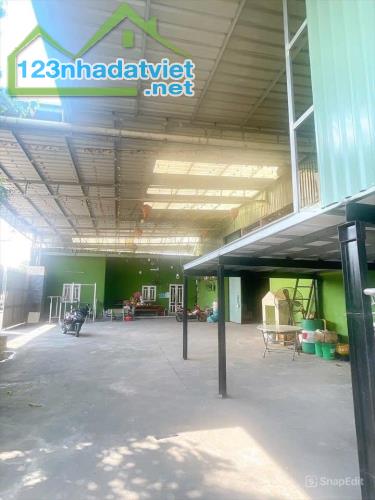 Bán nhà xưởng vị trí đẹp tại Xã Bình Minh, Trảng Bom, Đồng Nai, 1550m2, giá 11 tỷ.